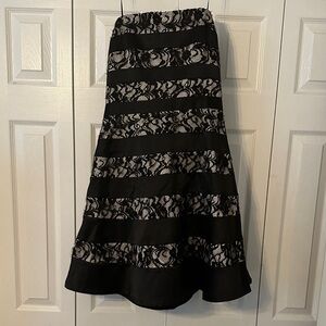 Elegant Black Lace Women's Dress